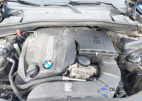 2013 BMW X1 xDrive35I из США, поврежденный, VIN WBAVM5C54DVV89350